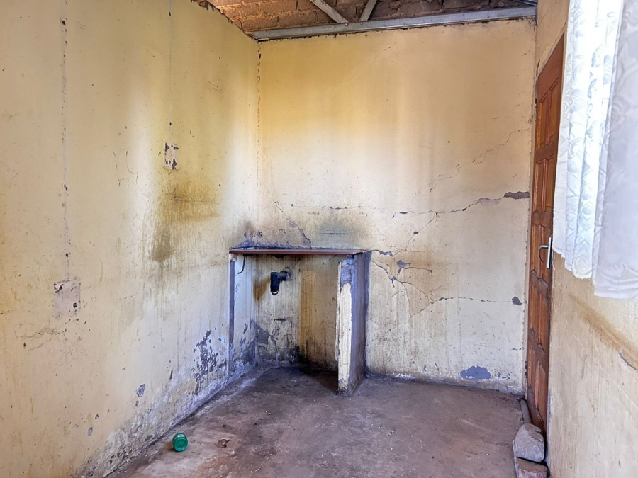 2 Bedroom Property for Sale in Bloemside 5 Free State